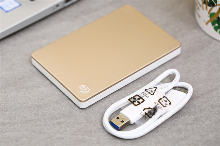 Ổ cứng HDD 1TB Seagate Backup Plus Slim Vàng Màu Vàng