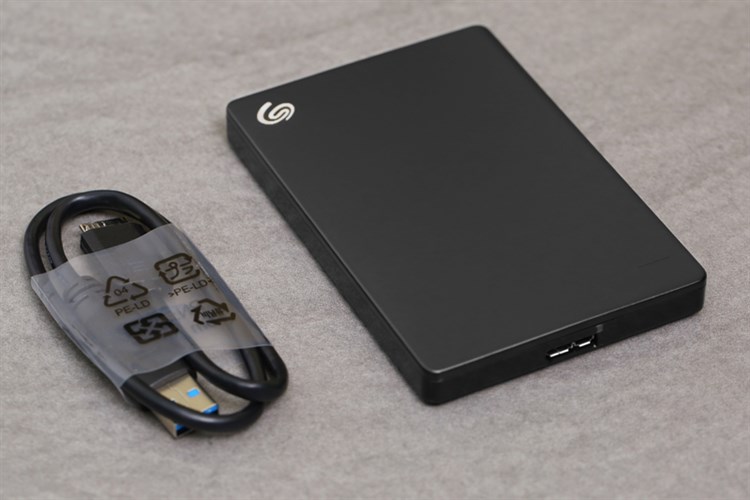 Ổ cứng HDD 1TB Seagate Backup Plus Slim Đen Màu Đen