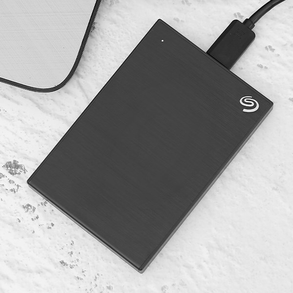 Ổ cứng HDD 1TB Seagate Backup Plus Slim STHN1000400 Đen
