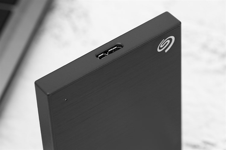 Ổ cứng HDD 1TB Seagate Backup Plus Slim STHN1000400 Đen Màu Đen