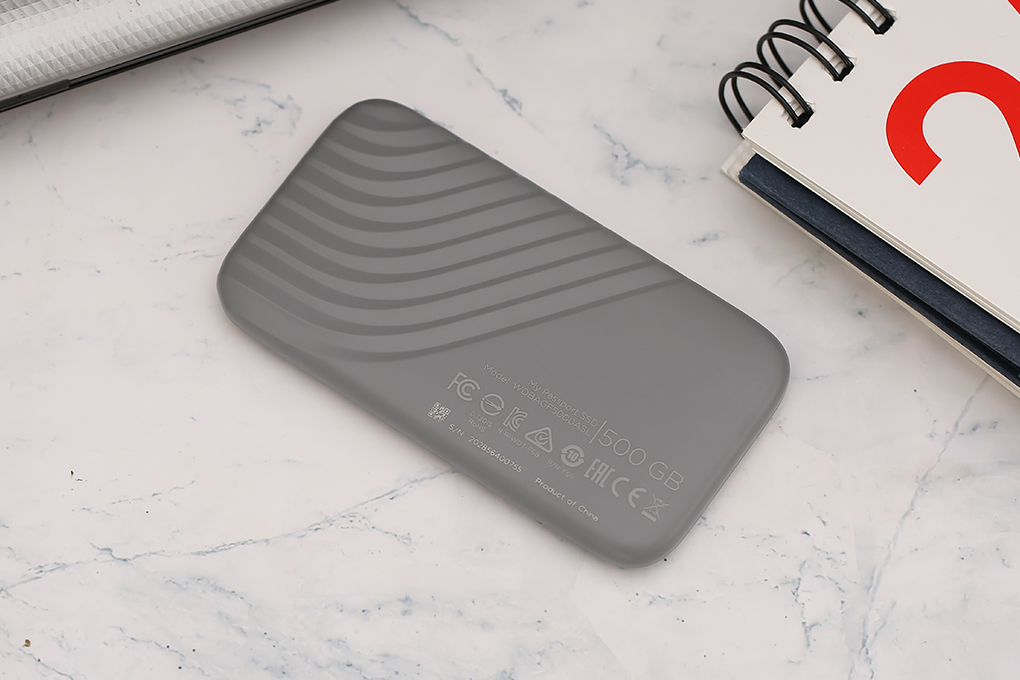 Ổ cứng di động SSD 500GB WD My Passport BAGF5000 Màu Xám