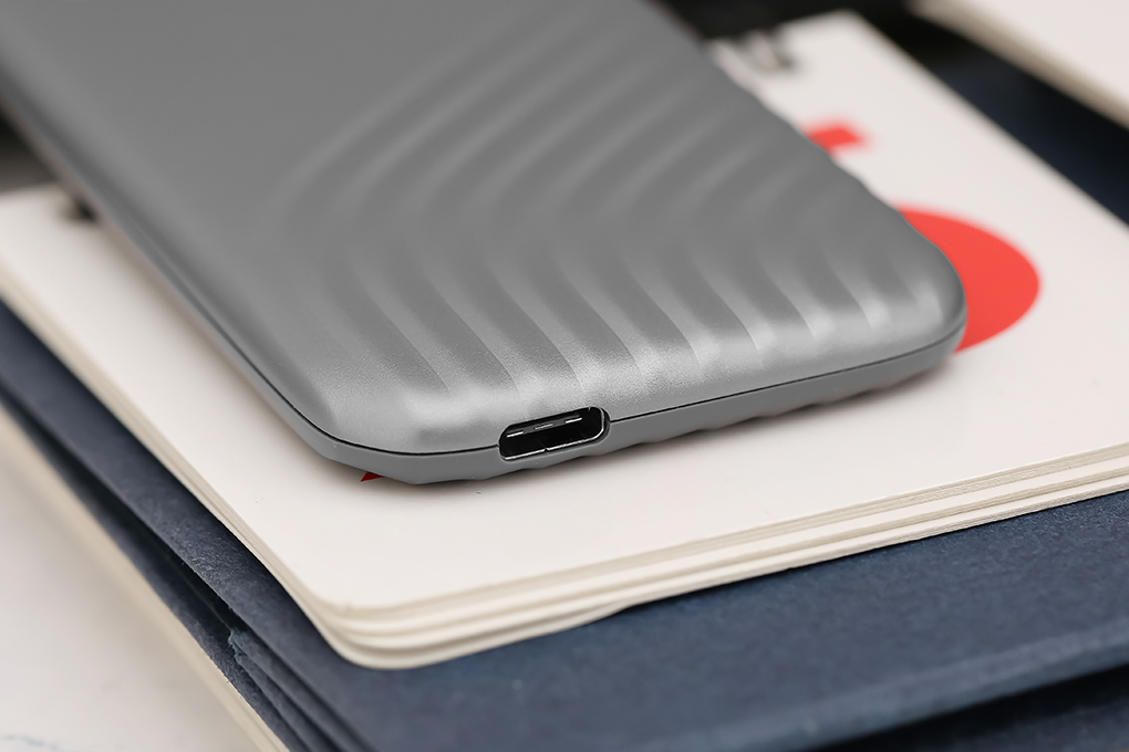 Ổ cứng di động SSD 500GB WD My Passport BAGF5000 Màu Xám