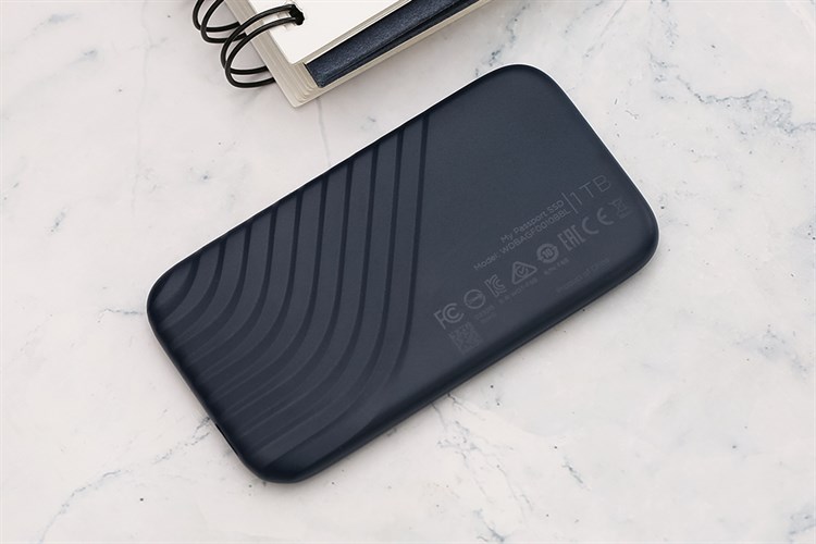 Ổ cứng di động SSD 1TB WD My Passport BAGF0010 Màu Xanh Dương