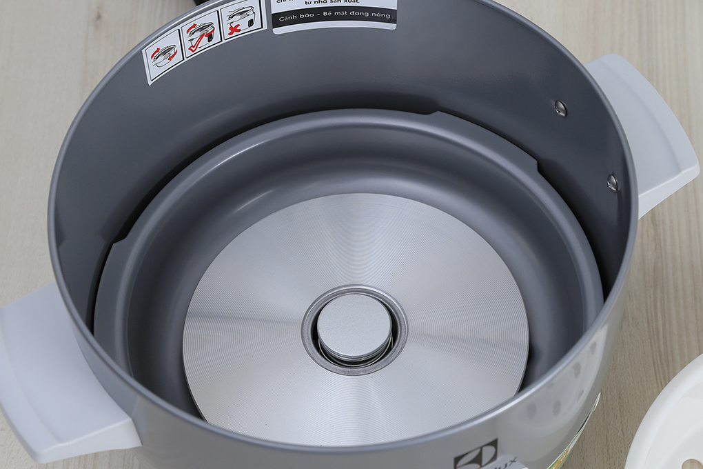 Nồi cơm điện Electrolux 1.8 lít ERC1800 - 5