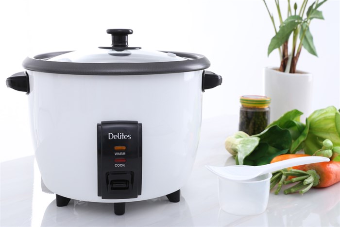 Nồi cơm điện Delites 1.8 lít NCR1801 Màu Trắng