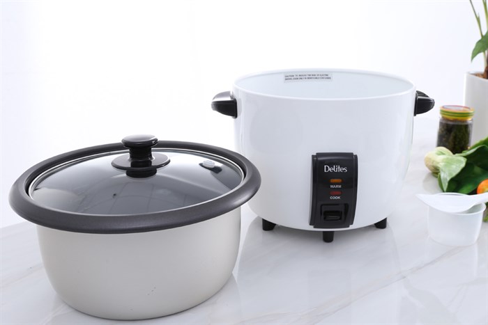 Nồi cơm điện Delites 1.8 lít NCR1801 Màu Trắng