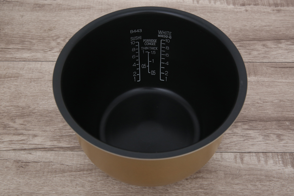 Nồi cơm điện cao tần Zojirushi 1.8 lít ZONC-NP-HRQ18-XT Màu Kem