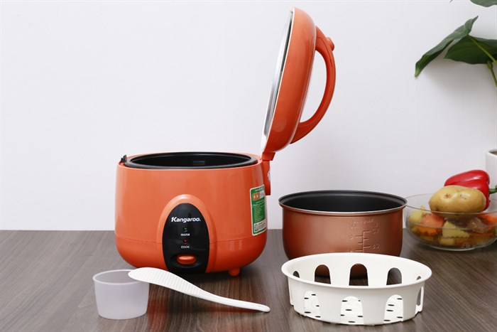 Nồi cơm nắp gài Kangaroo 1.2 lít KG826S Màu Cam