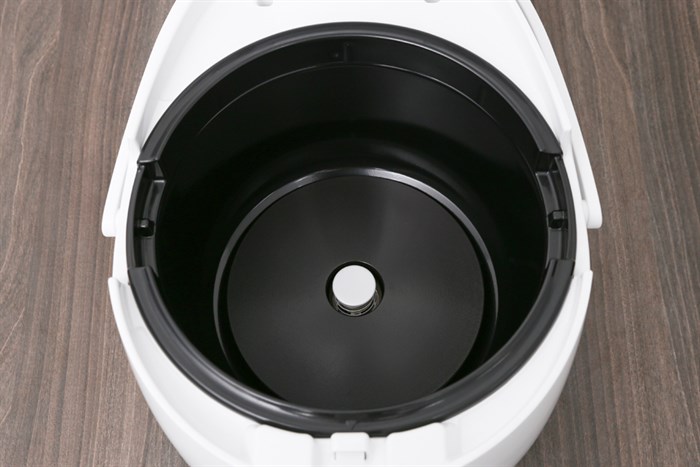 Nồi cơm điện tử Cuckoo 1.8 lít CR-1010F Màu Trắng - Đen