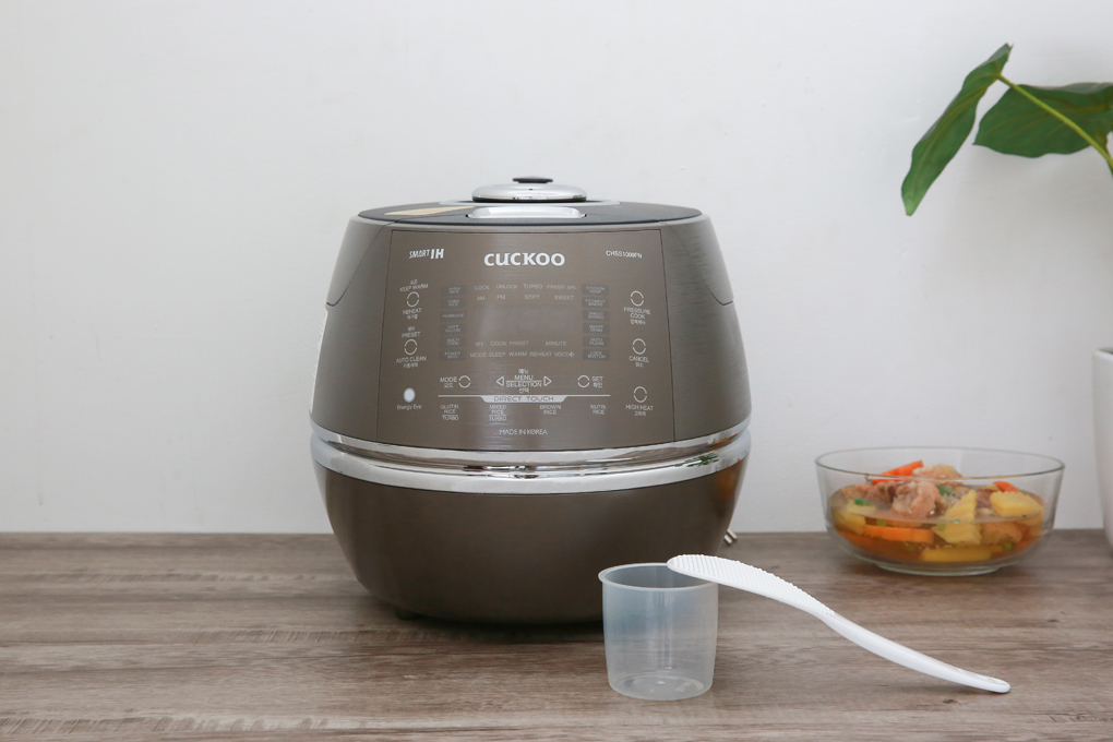 Nồi cơm điện cao tần Cuckoo 1.8 lít CRP- CHSS1009FN Màu Xám