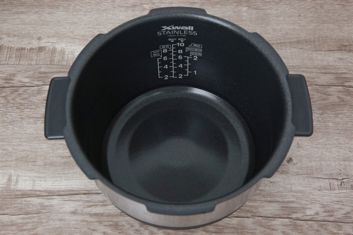 Nồi cơm điện cao tần Cuckoo 1.8 lít CRP- CHSS1009FN Màu Xám