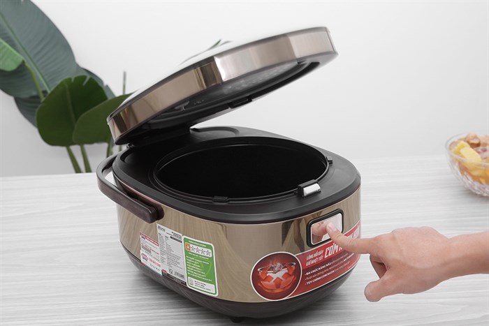 Nồi cơm điện tử Sunhouse Mama 1.5 lít SHD8915 Màu Nâu