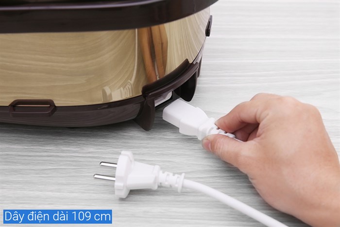 Nồi cơm điện tử Sunhouse Mama 1.5 lít SHD8915 Màu Nâu