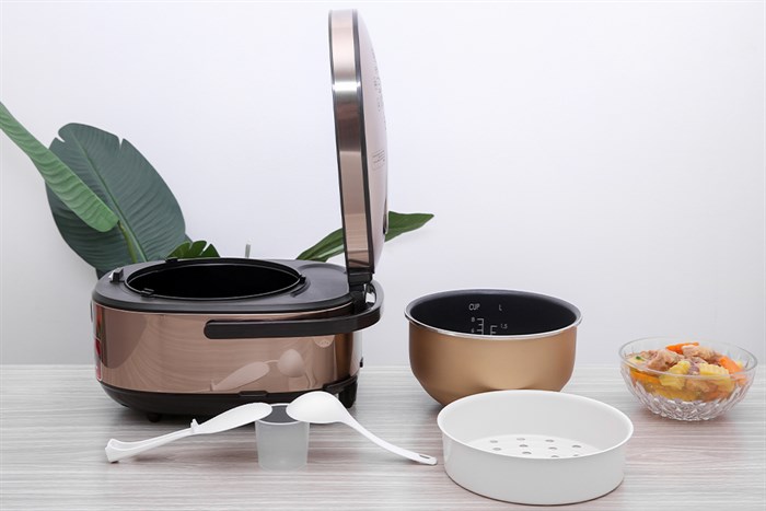 Nồi cơm cao tần Sunhouse Mama 1.5 lít SHD8955 Màu Nâu nhạt