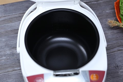 Nồi cơm điện tử Supor CFXB50FC29VN-75 có lòng nồi tráng men