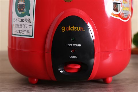 Nút gạt nấu cơm dễ dàng - Nồi cơm nắp gài Goldsun 1,5 lít ARC-G150GP