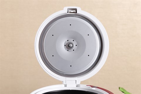 Nắp nồi tiện dụng - Nồi cơm điện 3D Goldsun 1,0 lít ARC-GW100