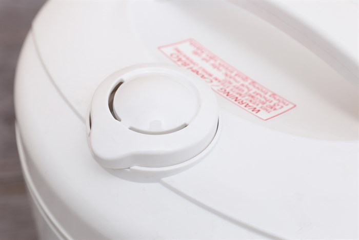 Nồi cơm nắp gài Panasonic 1.8 lít SR-MVN187HRA Màu Trắng