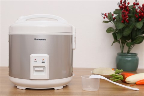 Nồi cơm nắp gài Panasonic SR-MVN187LRA kiểu dáng sáng trọng