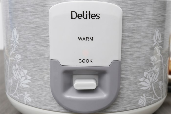 Nồi cơm nắp gài Delites 1.8 lít NCG1805 Màu Trắng - Xám
