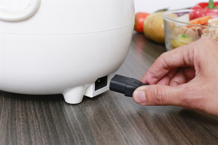 Nồi cơm điện Pensonic 1 lít PSR-1001R Màu Đỏ