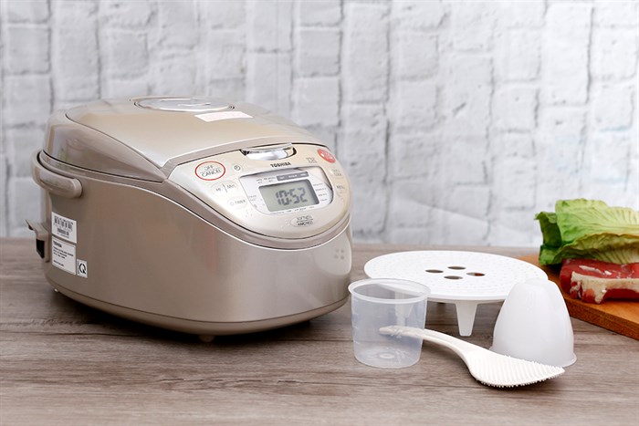 Nồi cơm điện cao tần Toshiba 1 lít RC-10RH(CG)VN Màu Trắng