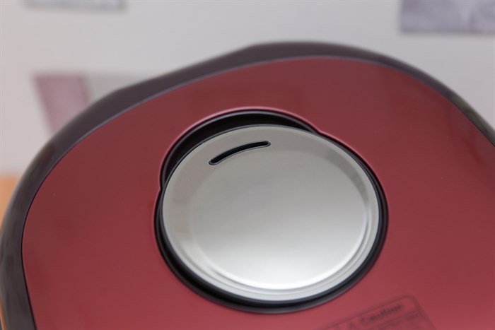 Nồi cơm điện cao tần Hitachi 1.8 lít RZ-GHE18 Màu Đỏ