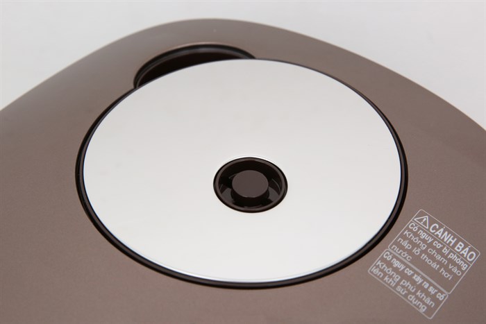 Nồi cơm điện cao tần Zojirushi 1.8 lít NP-BSQ18V-TA Màu Nâu