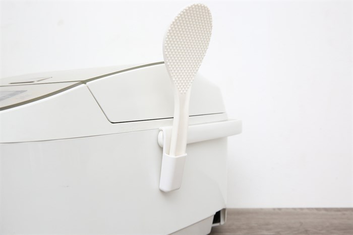 Nồi cơm điện cao tần Panasonic 1.8 lít SR-AFM181WRA Màu Trắng