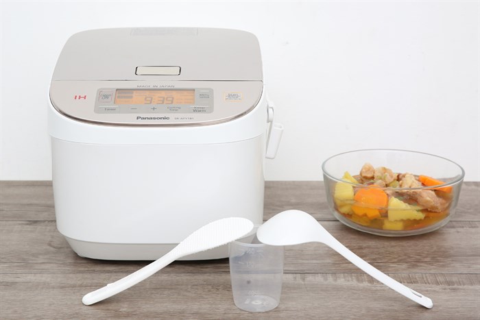 Nồi cơm điện cao tần Panasonic 1.8 lít SR-AFY181WRA Màu Trắng
