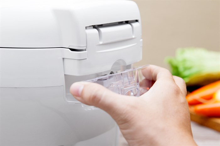 Nồi cơm điện tử Cuckoo 1 lít CR-0655F Màu Trắng - Đỏ