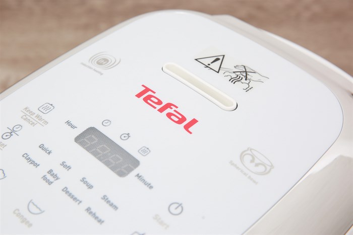 Nồi cơm điện cao tần Tefal 0.7 lít RK604165 Màu Trắng