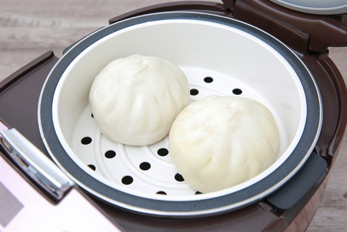 Nồi cơm điện cao tần Bluestone 1.5 lít RCB-5987 Màu Nâu