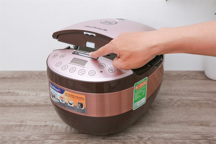 Nồi cơm điện cao tần Bluestone 1.5 lít RCB-5987 Màu Nâu