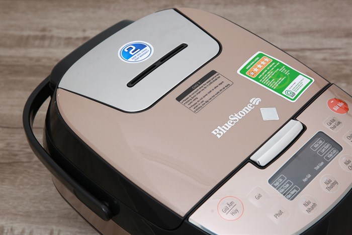 Nồi cơm điện tử Bluestone 1.5 lít RCB-5943 Màu Nâu