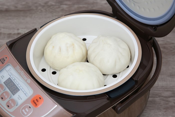 Nồi cơm điện tử Bluestone 1.8 lít RCB-5936 Màu Nâu