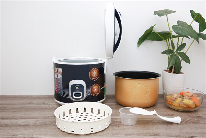 Nồi cơm điện Midea 1.8 lít MR CM1826 Màu Đen