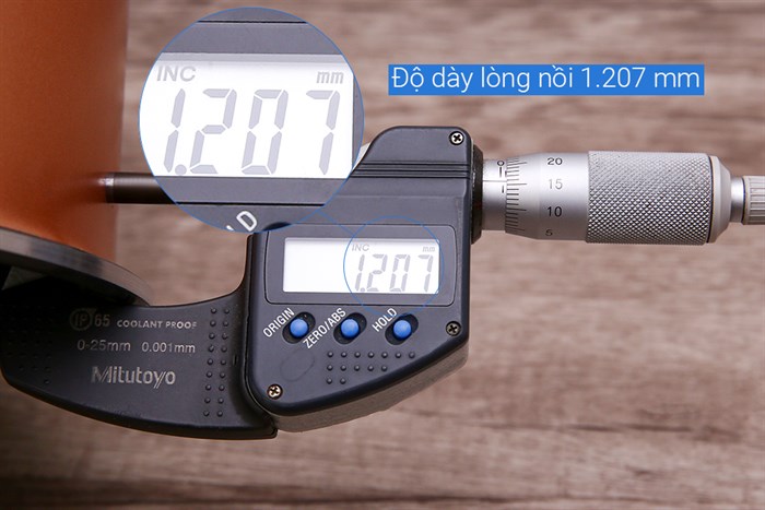 Nồi cơm nắp gài Sunhouse 1.8 lít SHD8607W Màu Trắng - Hồng