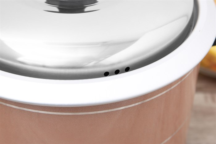 Nồi cơm nắp rời Sunhouse 1.2 lít SHD8105 Màu Vàng đồng