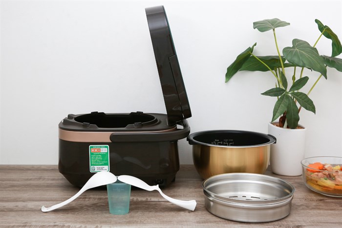 Nồi cơm cao tần Midea 1.5 lít MB-HS4008 Màu Đen