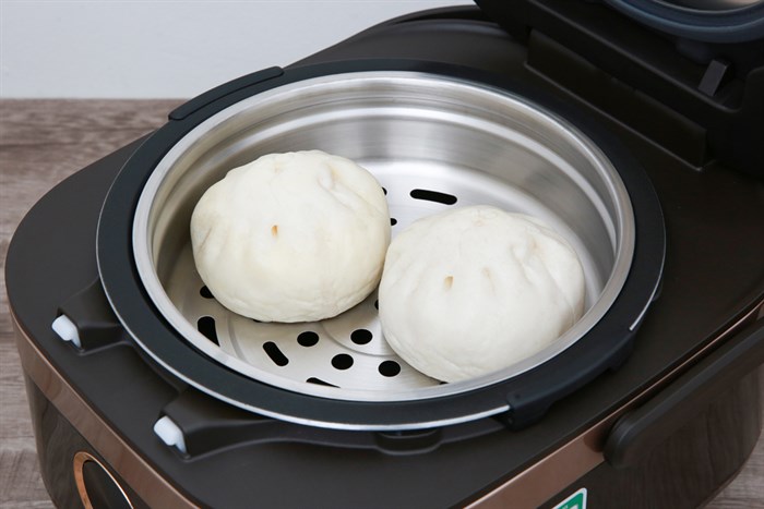 Nồi cơm cao tần Midea 1.5 lít MB-HS4008 Màu Đen