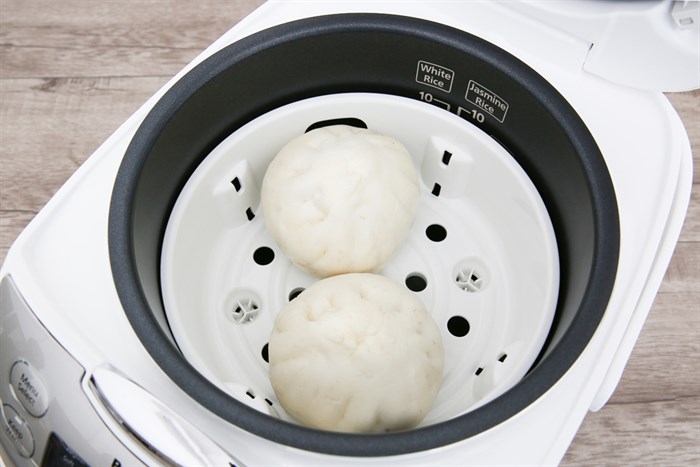 Nồi cơm điện tử Panasonic 1.8 lít SR-CP188NRA Màu Trắng