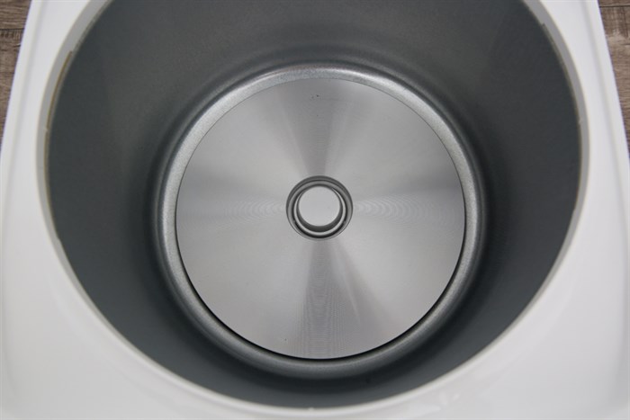 Nồi cơm điện tử Panasonic 1.8 lít SR-CL188WRA Màu Trắng