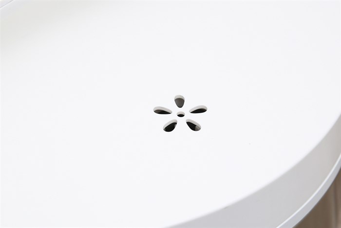 Nồi cơm điện Toshiba 1.8 lít RC-18JR1NV Màu Vàng đồng