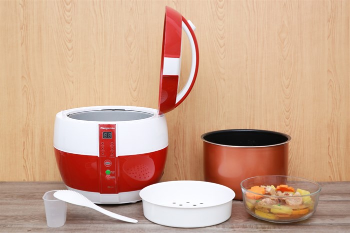 Nồi cơm nắp gài Kangaroo 1.8 lít KG835 Màu Trắng - Đỏ
