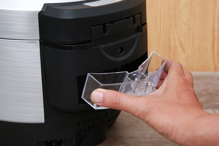 Nồi cơm điện tử Kangaroo 1.5 lít KG598 Màu Xám