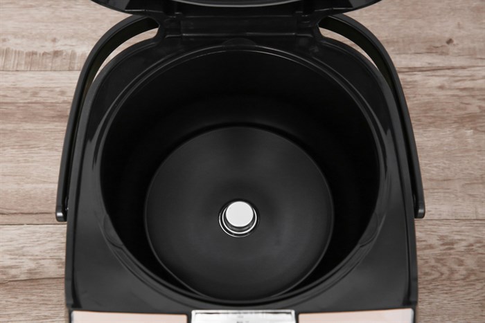 Nồi cơm điện tử Bluestone 1.5 lít RCB-5939 Màu Nâu