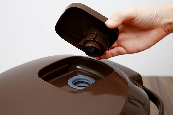 Nồi cơm điện tử Comfee 1.8 lít CR-FD1820C Màu Nâu