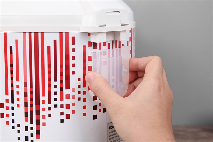 Nồi cơm nắp gài Comfee 1.8 lít CR-CM1820(D) Màu Trắng - Đỏ