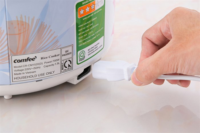 Nồi cơm nắp gài Comfee 1.5 lít CR-CM1520(D) Màu Trắng - Xanh